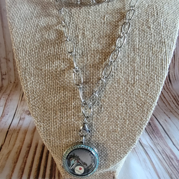 New Camping Necklace w/ Charms - Picture 1 of 2